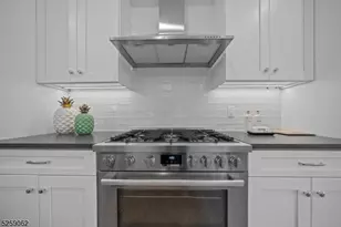147 Central, Old Tappan, NJ 07675 - Photo 9