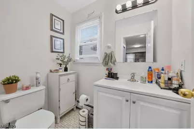 18 Fisher Ave, Bound Brook, NJ 08805 - Photo 31