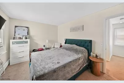 18 Fisher Ave, Bound Brook, NJ 08805 - Photo 17