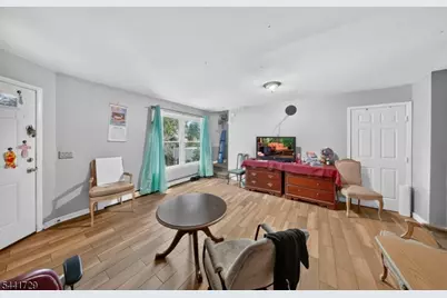 18 Fisher Ave, Bound Brook, NJ 08805 - Photo 23