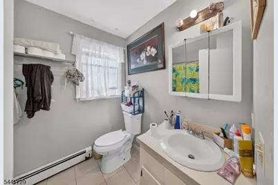 18 Fisher Ave, Bound Brook, NJ 08805 - Photo 13