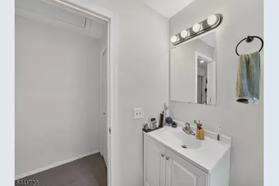 18 Fisher Ave, Bound Brook, NJ 08805 - Photo 19