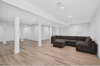310 Campbell St, Woodbridge Township, NJ 07095 - Photo 25