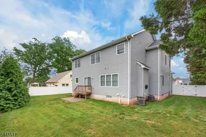 310 Campbell St, Woodbridge Township, NJ 07095 - Photo 33