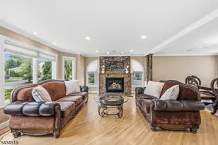 19 Fairview Rd, Clark Township, NJ 07066 - Photo 9