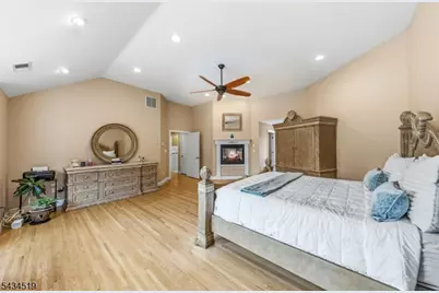 19 Fairview Road, Clark Township, NJ 07066 - Photo 29