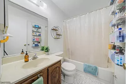 111 Country Club- #10, Union Township, NJ 07083 - Photo 21
