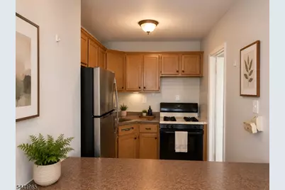 285 Aycrigg Avenue #20C, Passaic, NJ 07055 - Photo 3