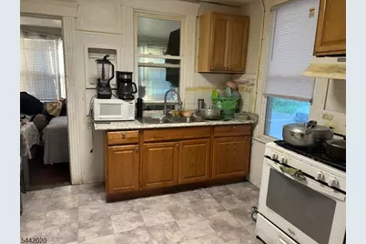 368 Jackson St, Orange, NJ 07050 - Photo 3