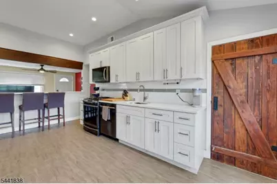 16 Boulevard Ave., Wanaque, NJ 07420 - Photo 9