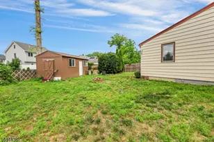 16 Boulevard Ave, Wanaque, NJ 07420 - Photo 21
