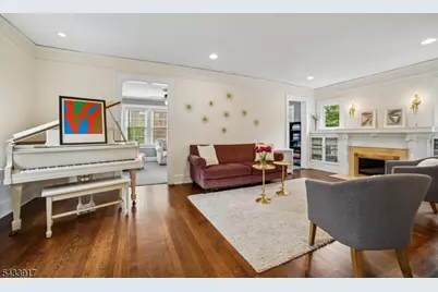 411 Walton Road, Maplewood, NJ 07040 - Photo 5