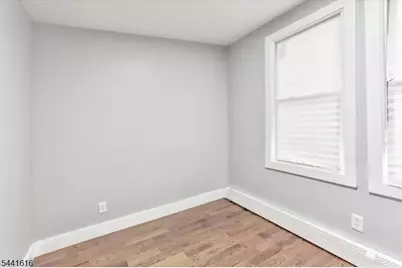 20 Edwin Pl, Newark, NJ 07112 - Photo 15