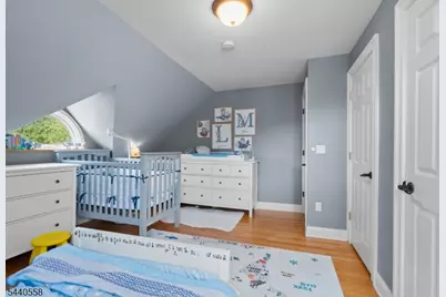 129 Claremont Ave #2, Montclair Twp., NJ 07042 - Photo 25