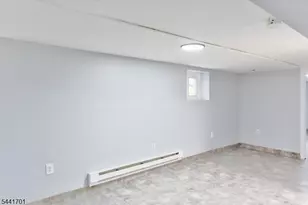 22 Edwin Pl, Newark, NJ 07112 - Photo 25