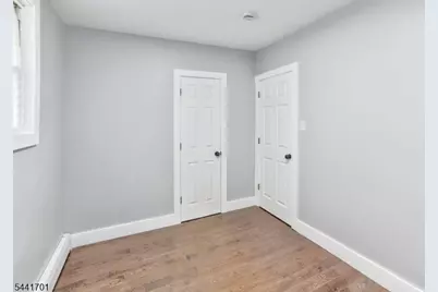 22 Edwin Pl, Newark, NJ 07112 - Photo 19