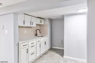 22 Edwin Pl, Newark, NJ 07112 - Photo 29