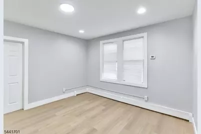 22 Edwin Pl, Newark, NJ 07112 - Photo 33