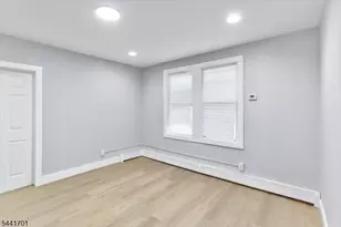22 Edwin Pl, Newark, NJ 07112 - Photo 33