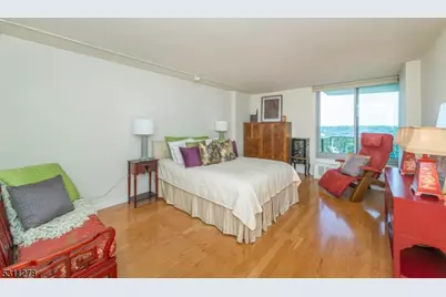 1 Claridge Dr #725, Verona Twp., NJ 07044 - Photo 19