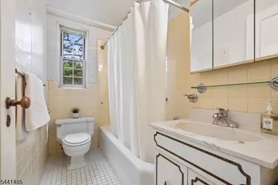 10 Crestmont Rd #2N, Montclair, NJ 07042 - Photo 13