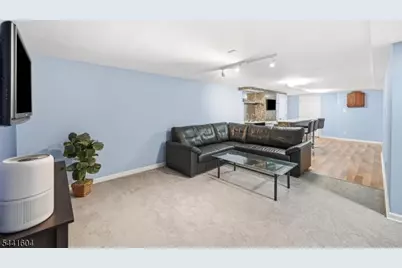 19 Fredericks St, Wanaque, NJ 07465 - Photo 35