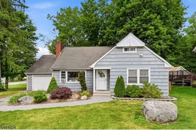19 Fredericks St, Wanaque, NJ 07465 - Photo 1