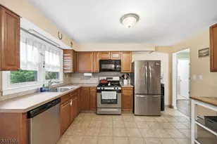 19 Fredericks St, Wanaque, NJ 07465 - Photo 15