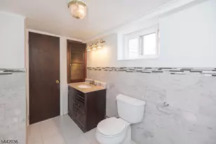 287 Atlantic Dr, Parsippany, NJ 07054 - Photo 27