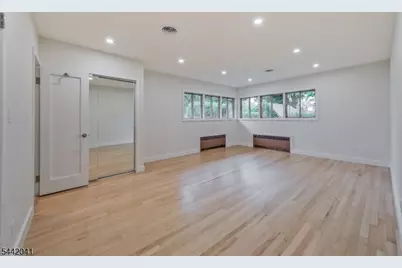 21 E Central Ave, Bergenfield, NJ 07621 - Photo 17