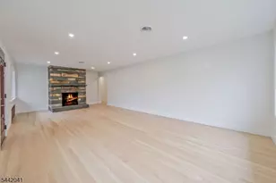 21 E Central Ave, Bergenfield, NJ 07621 - Photo 3