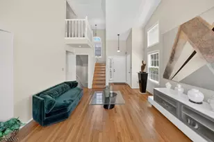31 Spruce Hollow Dr, Howell Township, NJ 07731 - Photo 5