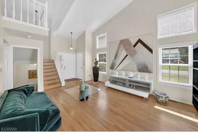 31 Spruce Hollow Dr, Howell Township, NJ 07731 - Photo 3
