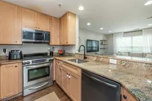 92 Carter Rd, Wanaque, NJ 07420 - Photo 7