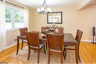 65 Fawnridge Dr, Washington Township, NJ 07853 - Photo 9