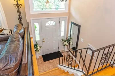 65 Fawnridge Dr, Washington Township, NJ 07853 - Photo 3