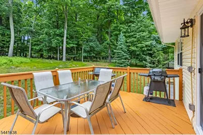 65 Fawnridge Dr, Washington Township, NJ 07853 - Photo 29