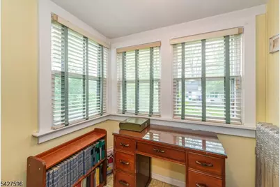 35 Eyland Ave, Roxbury Township, NJ 07876 - Photo 15