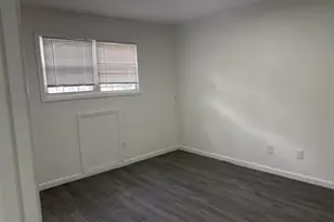 392 College Dr, Edison Twp., NJ 08817 - Photo 9
