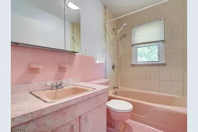 17 Brook Pl, West Orange Township, NJ 07052 - Photo 15