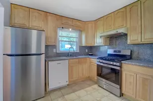 17 Brook Pl, West Orange Township, NJ 07052 - Photo 9