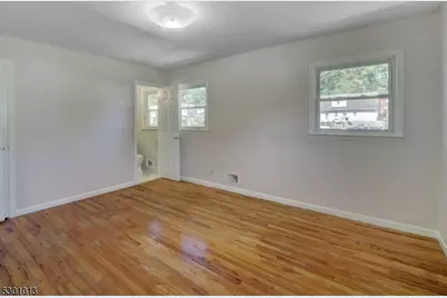 17 Brook Pl, West Orange Township, NJ 07052 - Photo 13