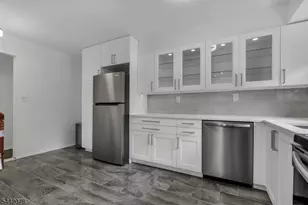 514 Andria Ave, Hillsborough Township, NJ 08844 - Photo 3