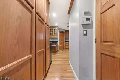 217 Sheridan Ave, Roselle Park, NJ 07204 - Photo 17