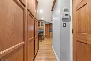 217 Sheridan Ave, Roselle Park, NJ 07204 - Photo 17