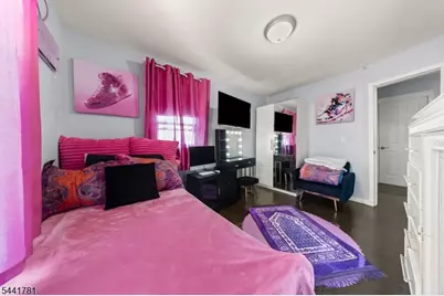 217 Sheridan Ave, Roselle Park, NJ 07204 - Photo 37