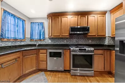 217 Sheridan Ave, Roselle Park, NJ 07204 - Photo 19
