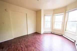 131 S 8th St, Newark, NJ 07107 - Photo 1