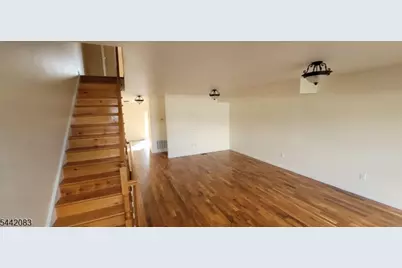 58 Race St, Hillside, NJ 07205 - Photo 9
