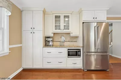 2556 Mountain Ave, Scotch Plains Township, NJ 07076 - Photo 5